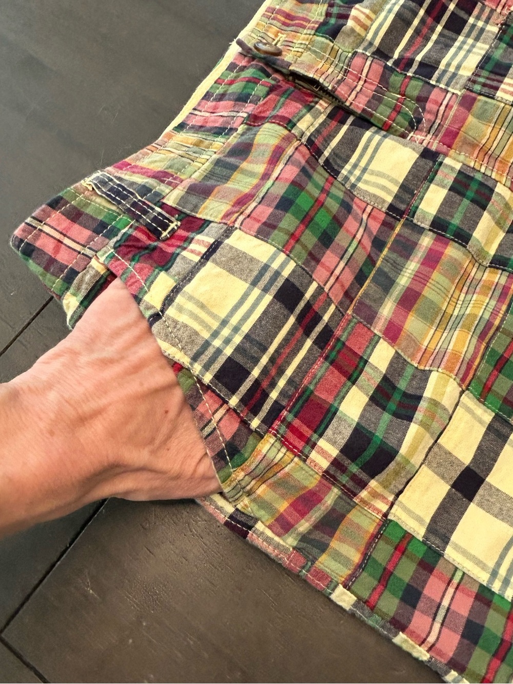SOLD ***VTG Old Navy Y2K multicolored plaid patchwork madras mini skirt preppy - Picture 4 of 7